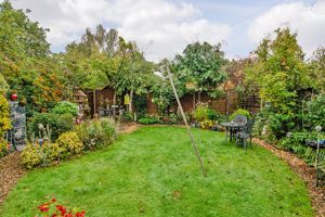 Photo 25- click for photo gallery